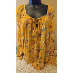 Old Navy Top Floral Yellow XXL
